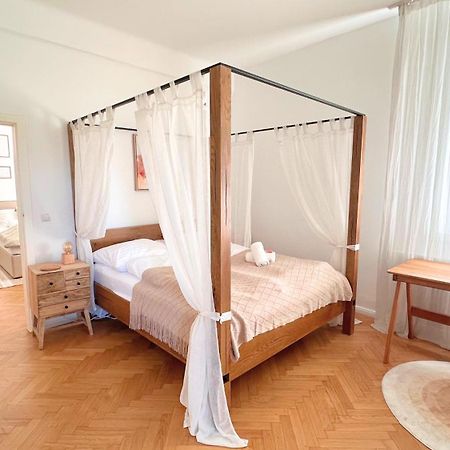 Cozy Apartment In Quiet Location, Fast Train Station 100M Away, Contactless Check-In Vídeň Exteriér fotografie