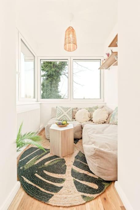Cozy Apartment In Quiet Location, Fast Train Station 100M Away, Contactless Check-In Vídeň Exteriér fotografie